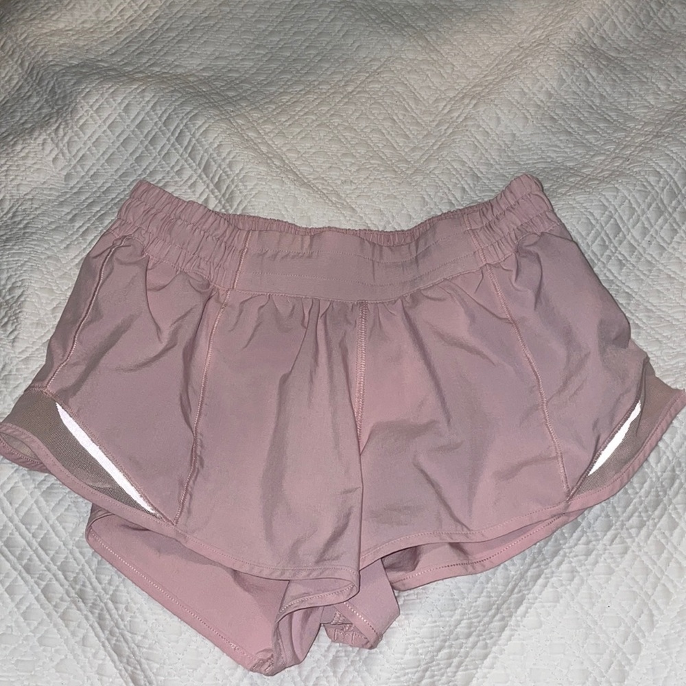 Rare light pink lululemon hotty hot 2.5 shorts
